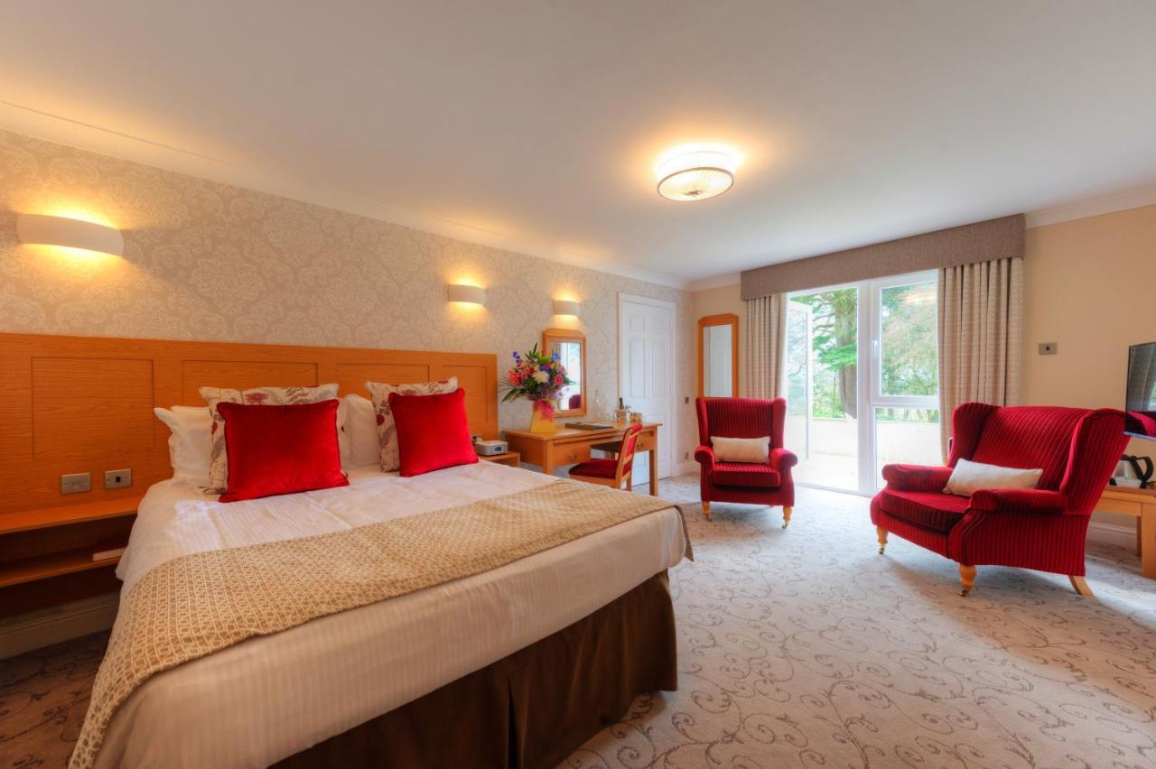 Отель Manor & Garden 4*
