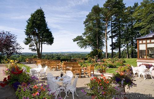 Manor & Garden Отель 4*